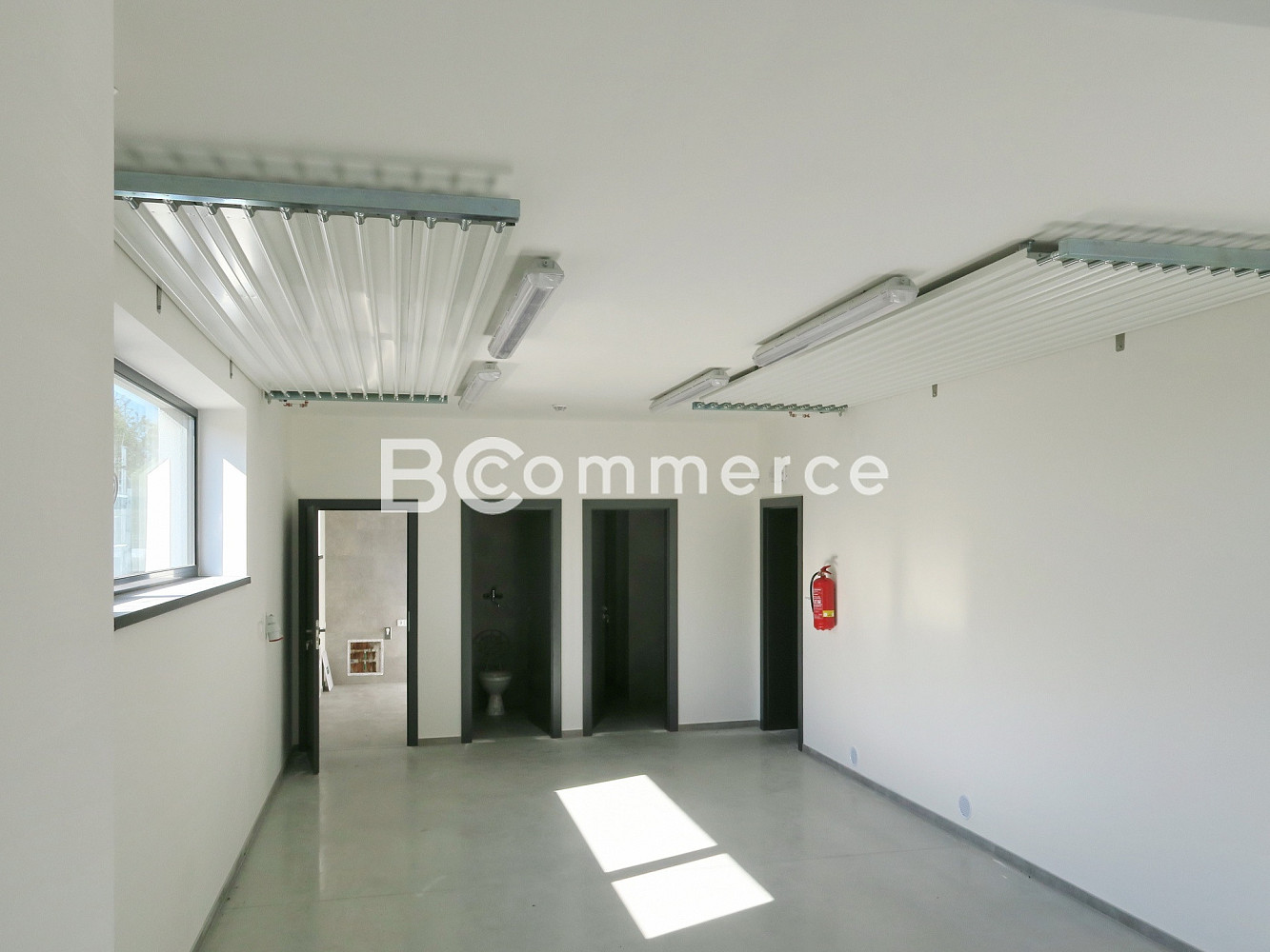 Pronájem skladovacích prostor 468 m² – pohled 6