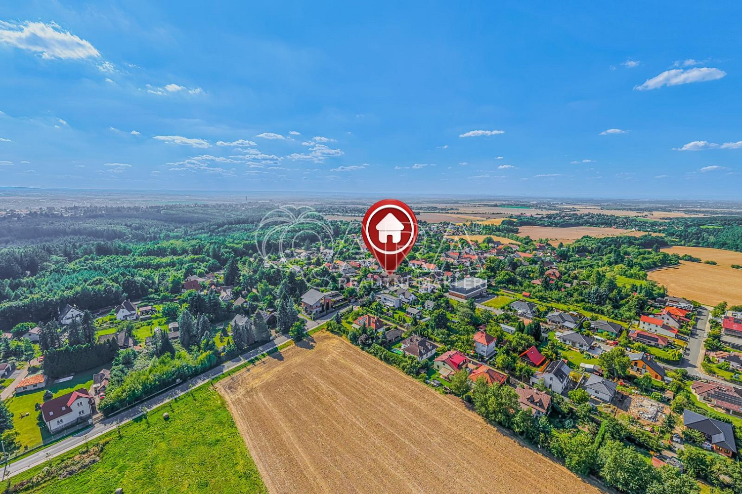 Prodej stavebního pozemku 914 m² – fotografie 3