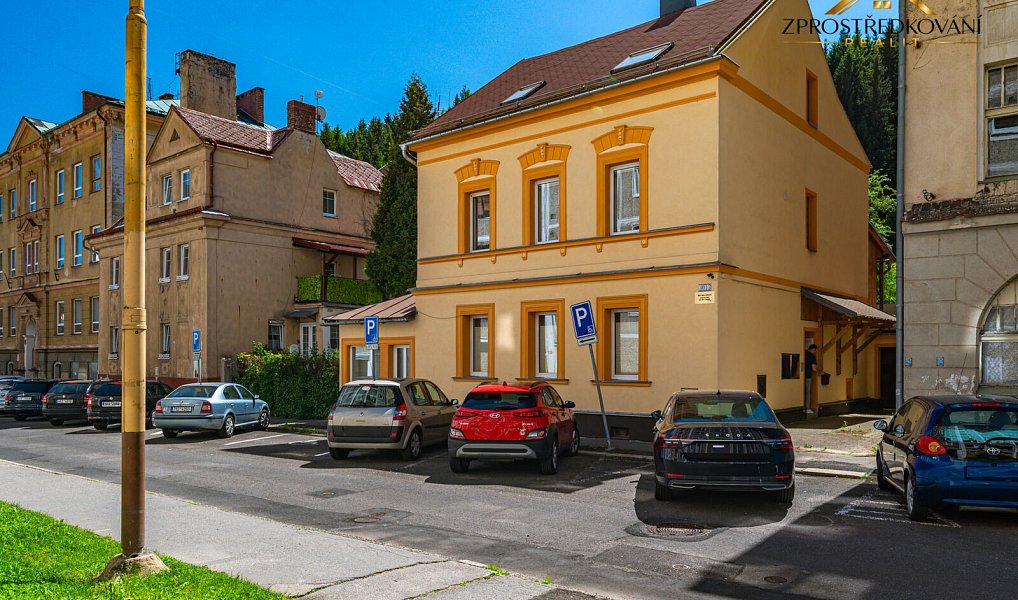 Prodej domu 259 m² s pozemkem 605 m², Kraslice – náhled fotky 41