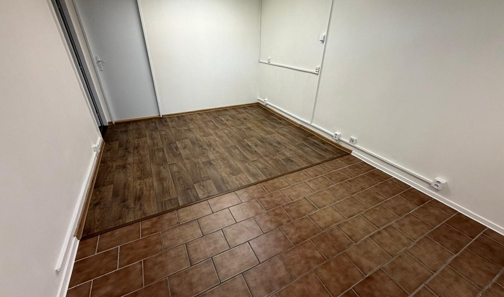 Pronájem kanceláře 55 m², Most – náhled fotky 2