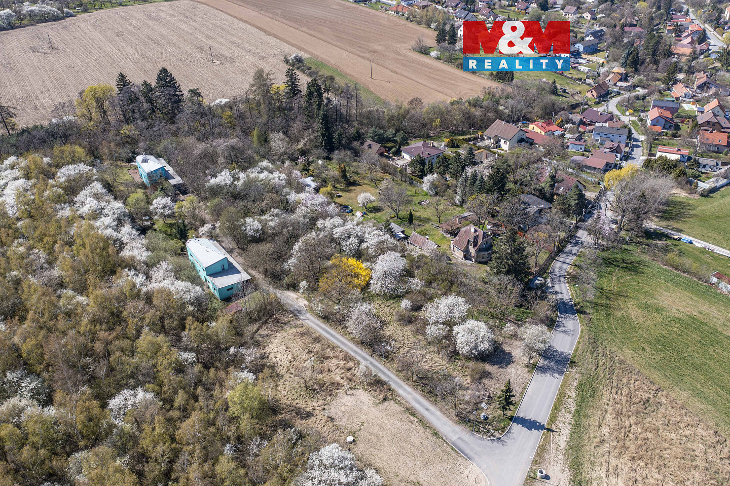 Prodej stavebního pozemku 3 021 m²