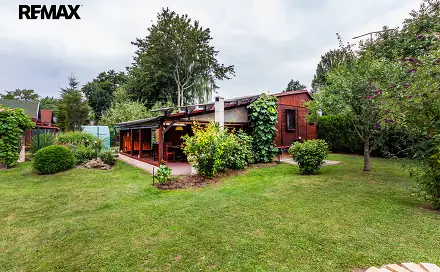 Prodej zahrady 742 m², Praha 6