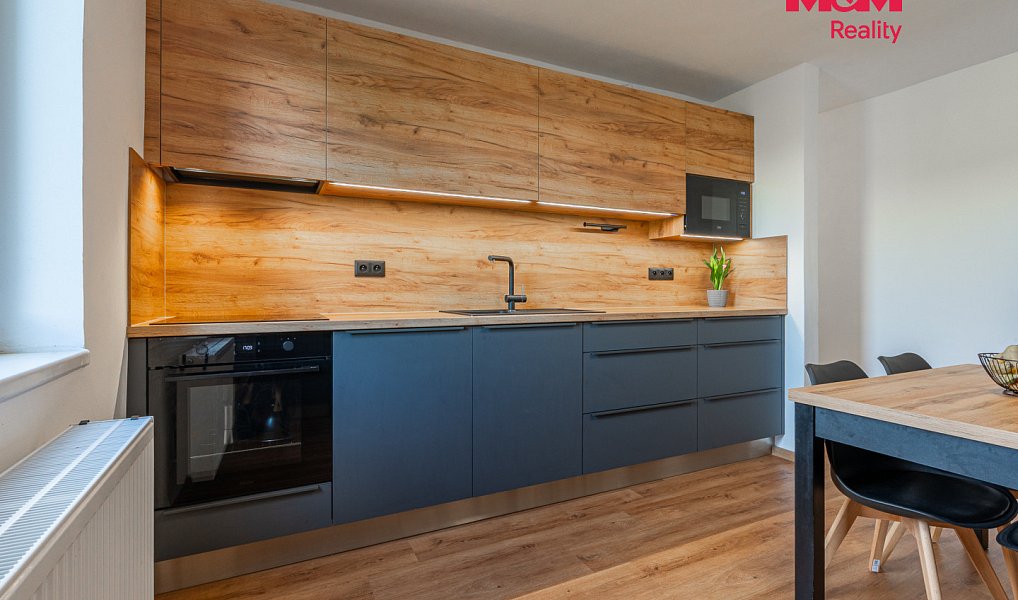 Prodej domu 130 m² s pozemkem 357 m², Tochovice – náhled fotky 2