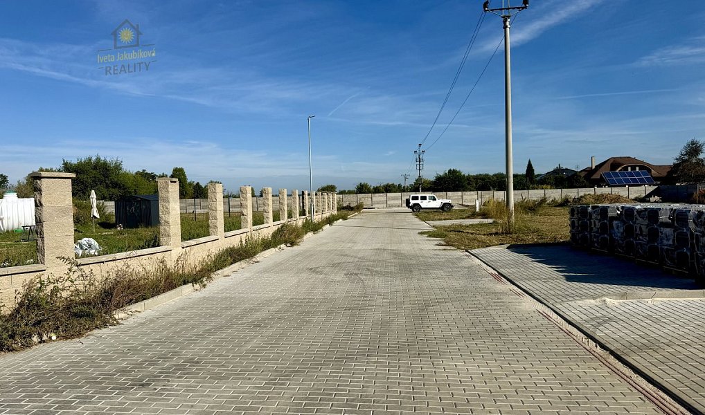 Prodej stavebního pozemku 1 153 m², Hořín – náhled fotky 13
