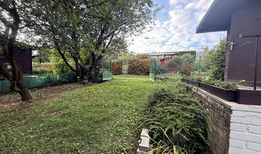 Prodej zahrady 295 m², Praha – náhled fotky 11