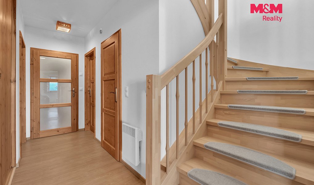 Prodej domu 136 m² s pozemkem 2 796 m², Tasov – náhled fotky 12