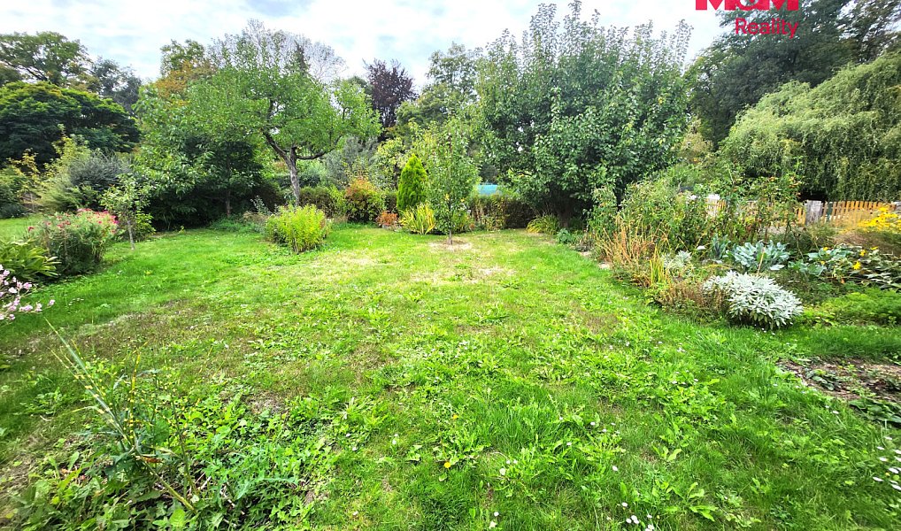 Prodej zahrady 316 m², Louny – náhled fotky 2
