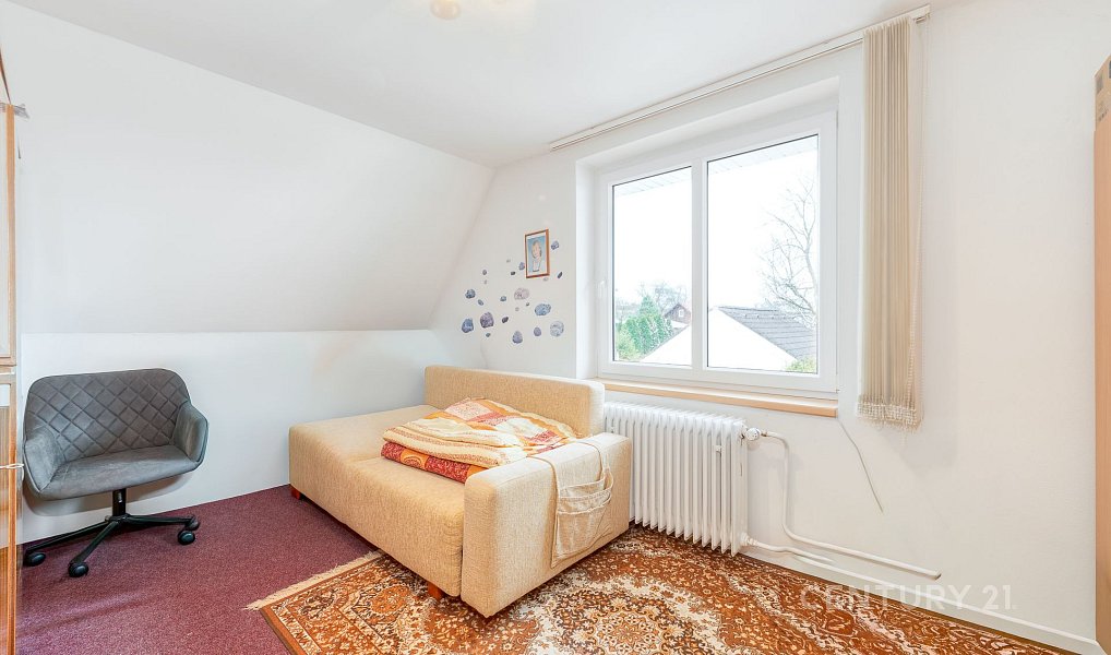 Prodej domu 139 m² s pozemkem 822 m², Dobrovice – náhled fotky 21