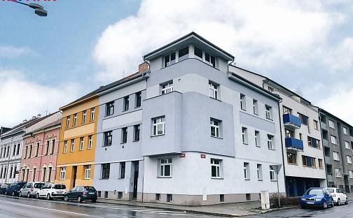 Pronájem bytu 1+kk 20 m², Burketova, Písek - Václavské Předměstí