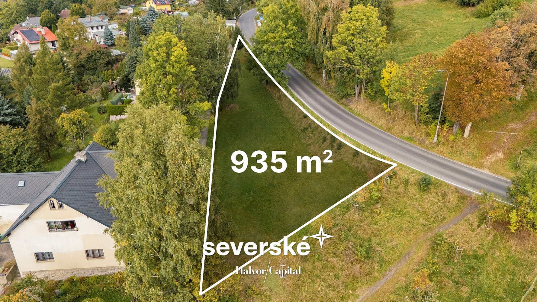 Prodej stavebního pozemku 935 m² – pohled 2
