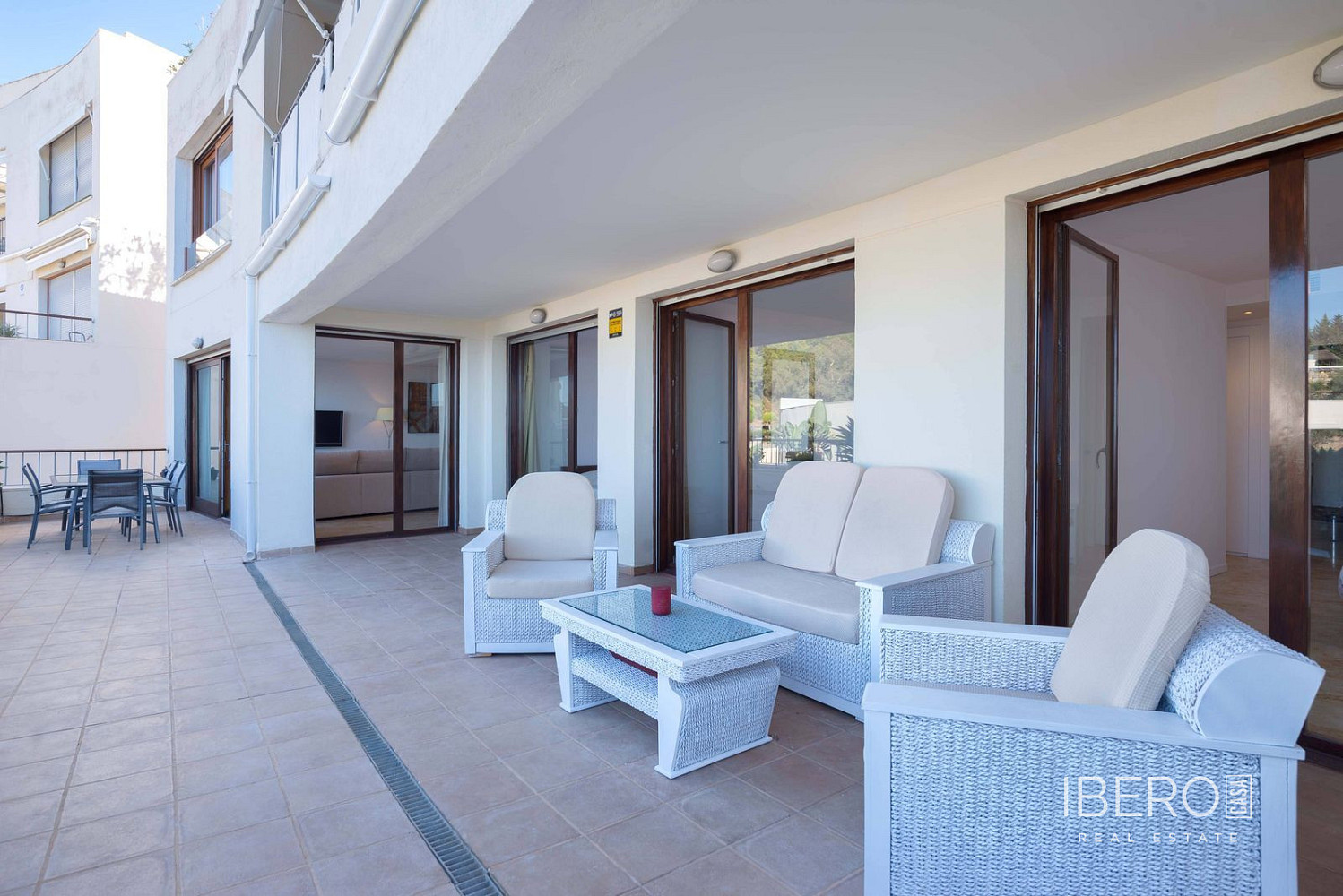 Piso 4+kk – Marbella, Rio Real - Más