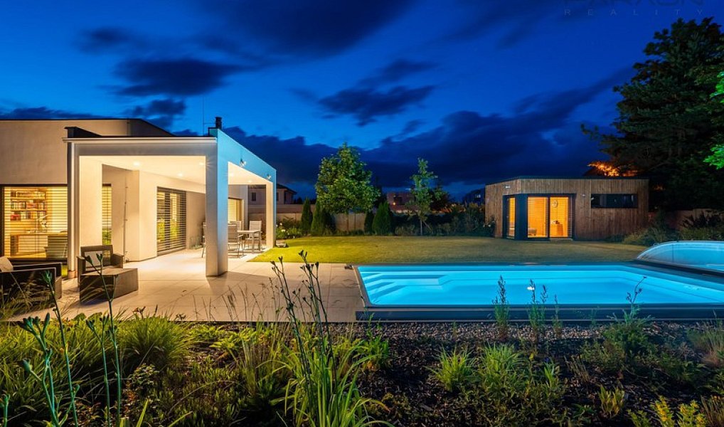 Prodej domu 132 m² s pozemkem 1 027 m², Mukařov – náhled fotky 3
