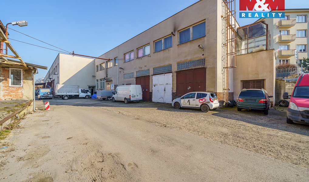 Prodej obchodních prostor 760 m², Teplice – náhled fotky 12