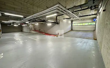 Pronájem garážového stání, Starokošířská, Praha 5 - Košíře