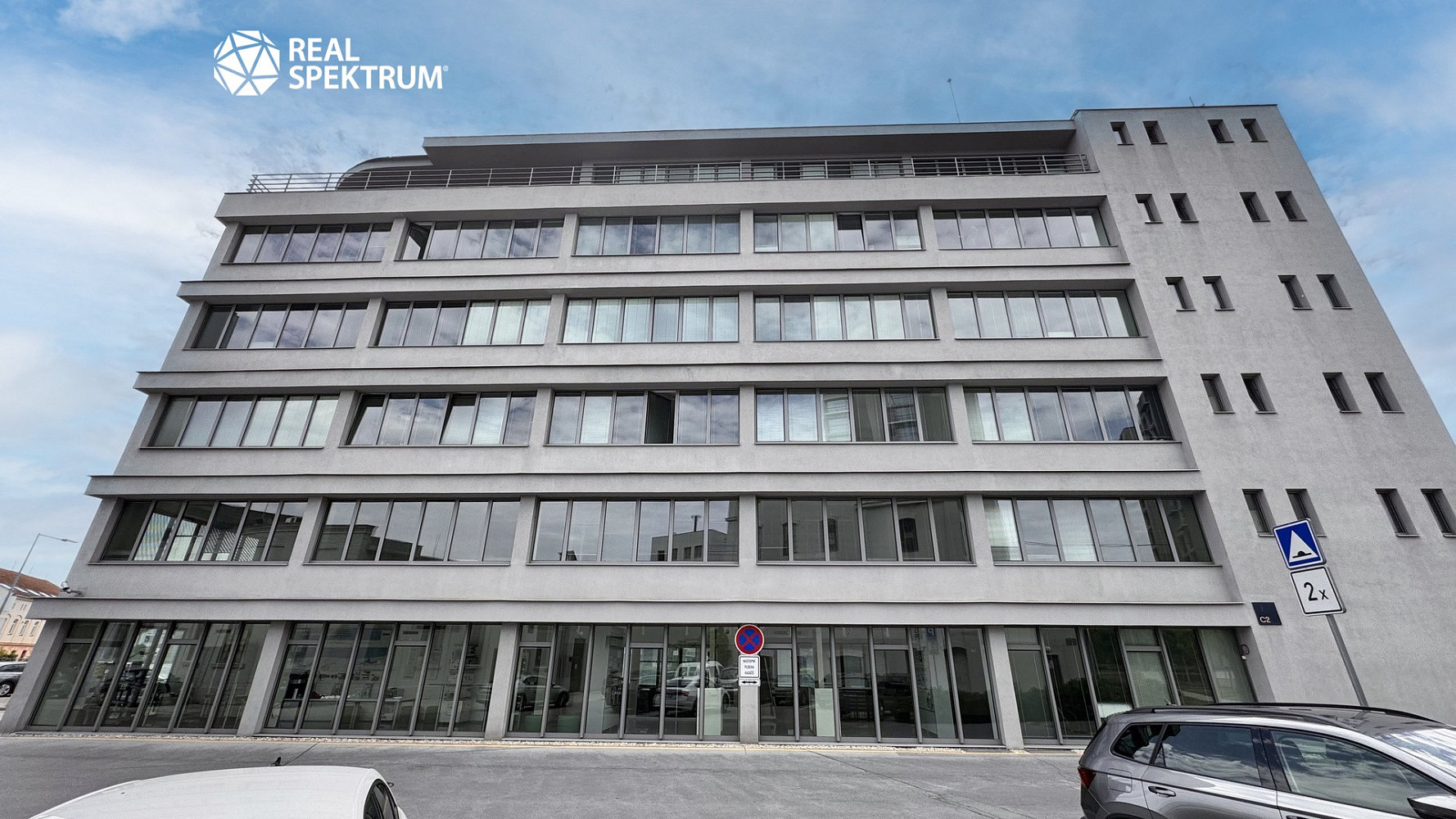 Pronájem kanceláře 397 m² – pohled 3