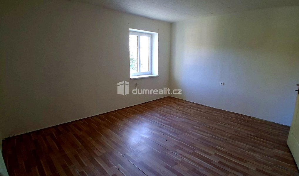Prodej domu 250 m² s pozemkem 1 900 m², Frýdlant – náhled fotky 19