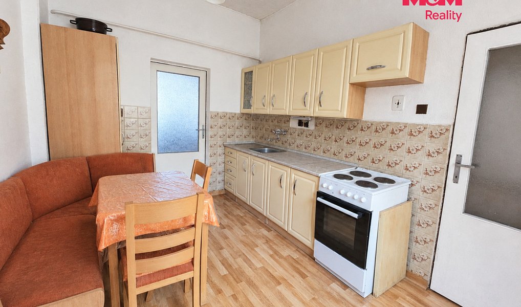Prodej domu 160 m² s pozemkem 244 m², Podbořany – náhled fotky 23