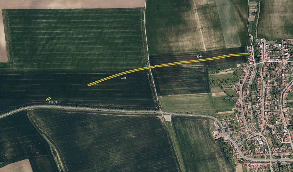 Prodej pole 7 532 m², Archlebov – náhled fotky 2
