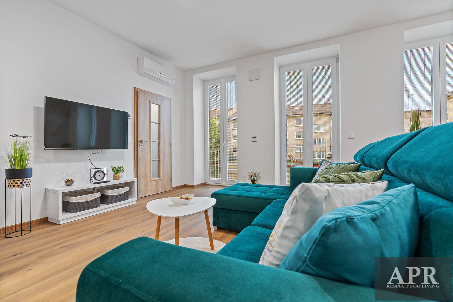 Pronájem bytu 1+kk 46 m² — photo 2