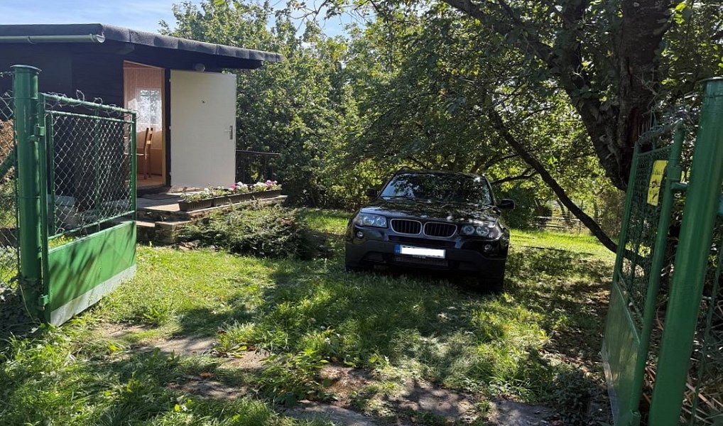 Prodej zahrady 295 m², Praha – náhled fotky 32