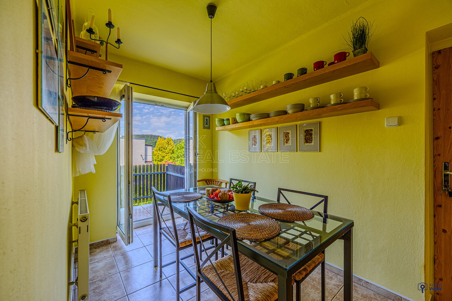 Prodej domu 200 m² s pozemkem 650 m² – fotografie 4