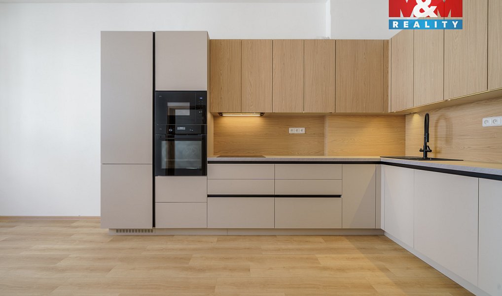 Prodej bytu 3+kk 72 m², Karlovy Vary – náhled fotky 16