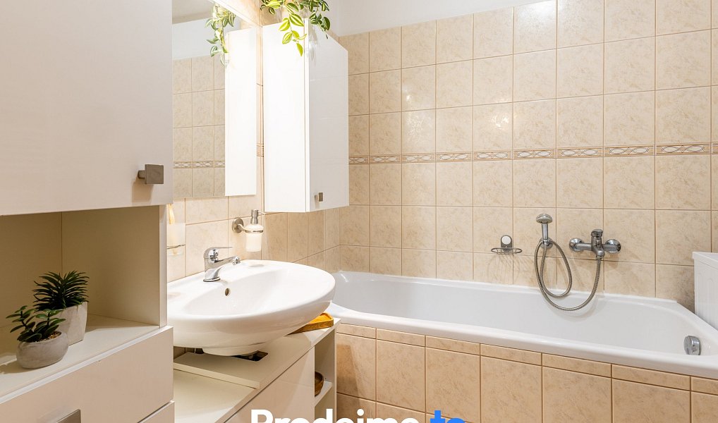 Prodej bytu 4+kk 110 m², Znojmo – náhled fotky 15