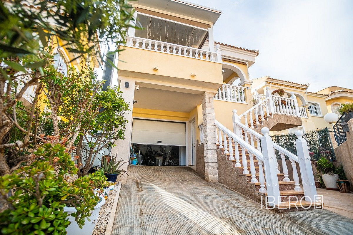 Prodej domu 92 m² s pozemkem 168 m²