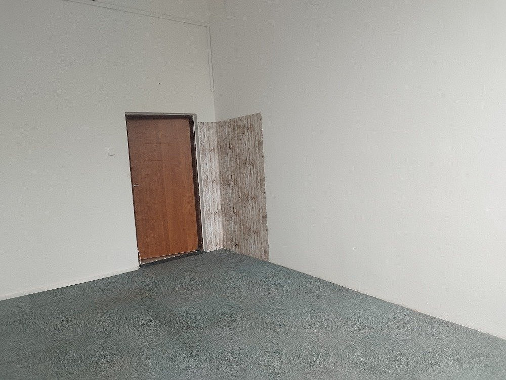 Pronájem kanceláře 18 m² – pohled 3