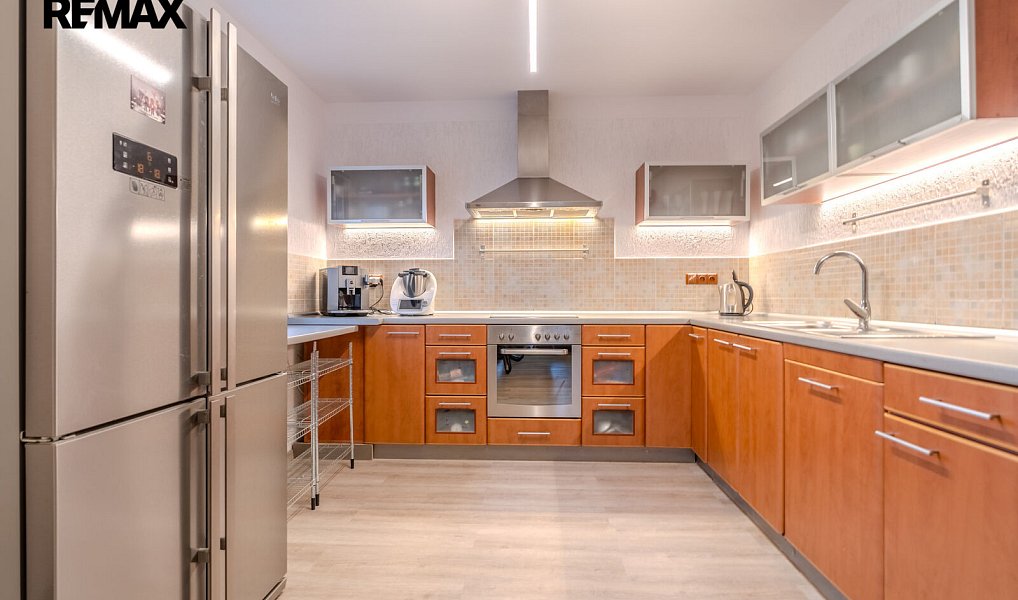 Prodej bytu 4+kk 174 m², Kadaň – náhled fotky 7