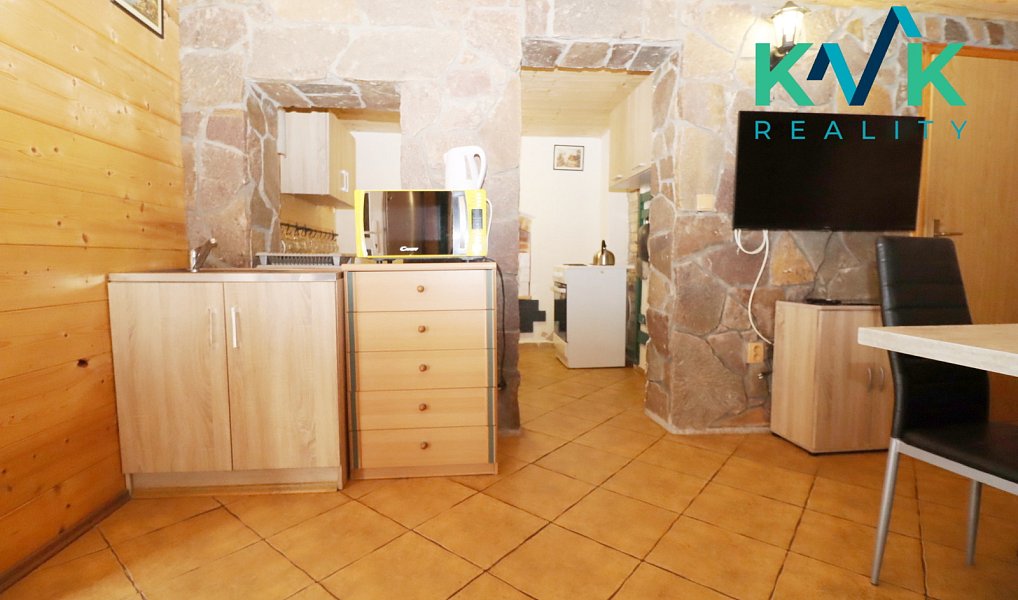 Prodej domu 149 m² s pozemkem 740 m², Loket – náhled fotky 5
