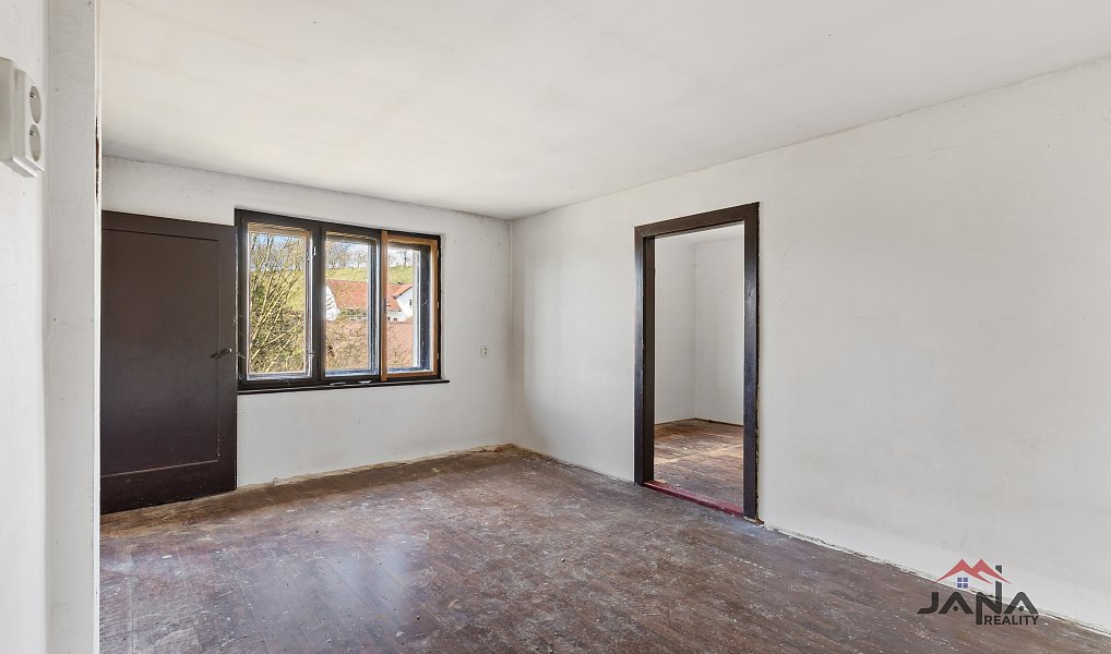 Prodej domu 190 m² s pozemkem 1 966 m², Mírová pod Kozákovem – náhled fotky 9