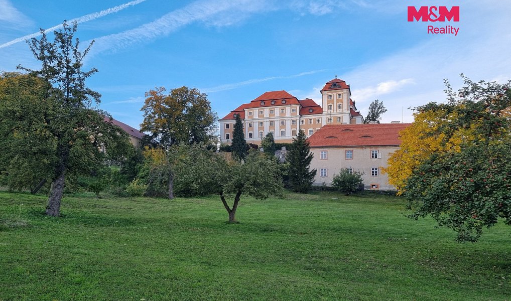 Prodej stavebního pozemku 1 556 m², Valeč – náhled fotky 24