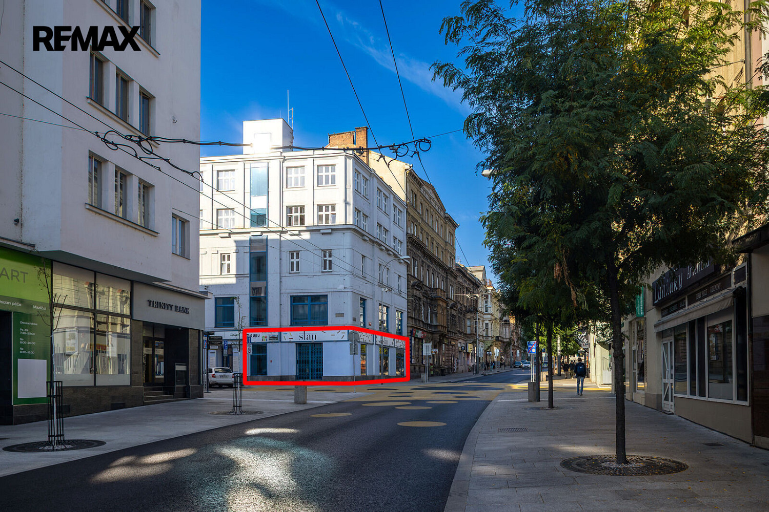 Pronájem obchodních prostor 210 m² – fotografie 2