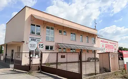 Pronájem kanceláře 100 m², Petra Bezruče, Pečky, okres Kolín
