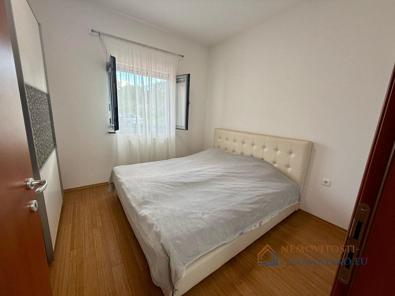 Prodej bytu 2+kk 67 m² - Widok 3