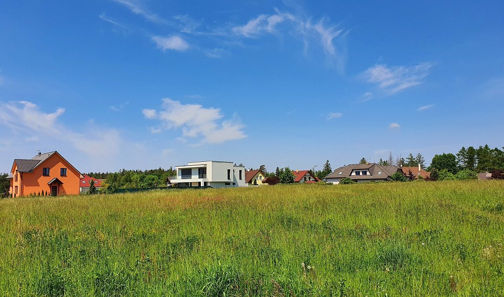 Prodej stavebního pozemku 924 m², Babice – náhled fotky 9