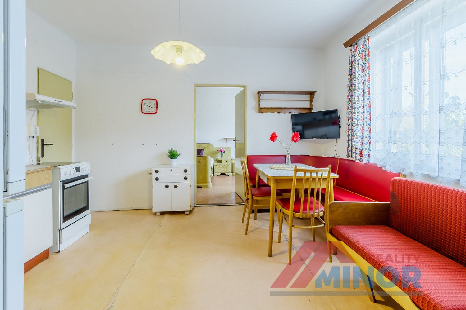 Prodej domu 190 m² s pozemkem 223 m² – fotografie 2