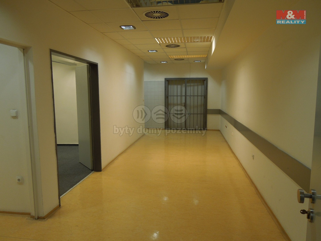 Pronájem, obchodní prostor 398 m², Praha 4 – další
