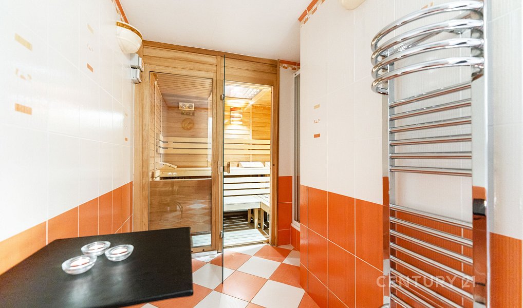 Prodej ubytovacího objektu 578 m², Jáchymov – náhled fotky 40