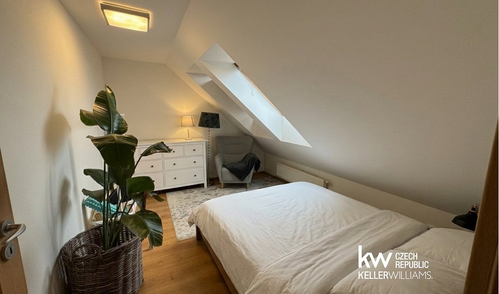 Pronájem bytu 3+kk 106 m², Kladno – náhled fotky 9