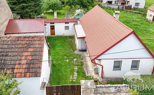 Prodej chaty/chalupy 111 m² s pozemkem 1 195 m², Velký Bor, okres Klatovy