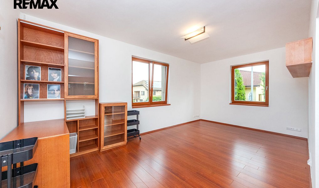 Prodej domu 300 m² s pozemkem 652 m², Praha – náhled fotky 21