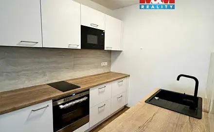 Pronájem bytu 2+kk 42 m²