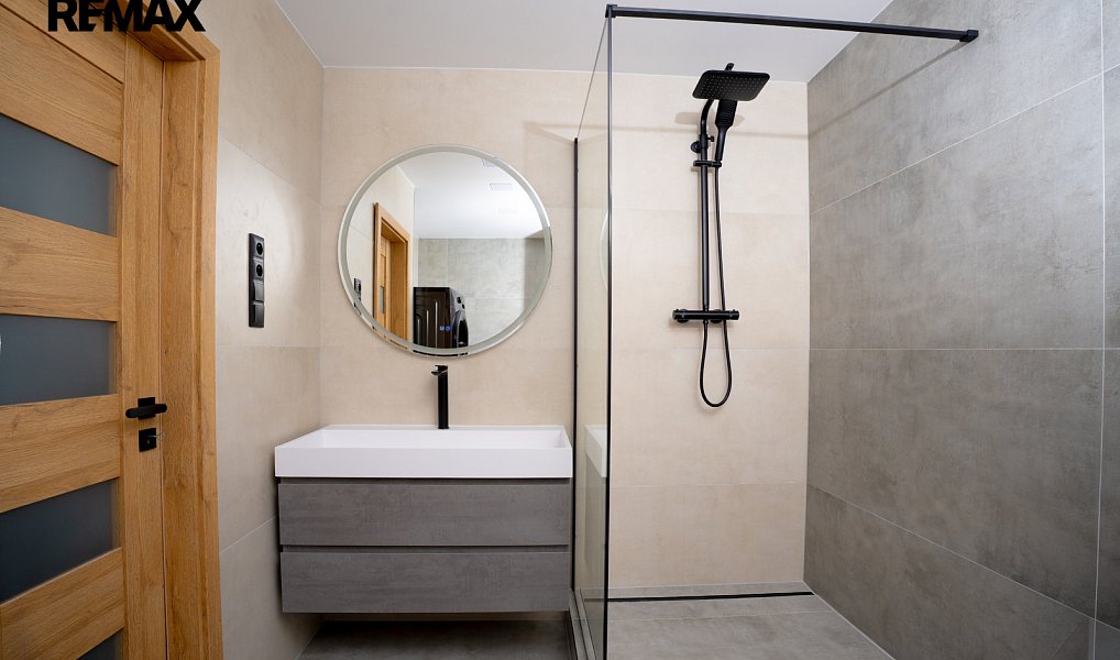 Prodej bytu 3+1 72 m², Teplice – náhled fotky 16