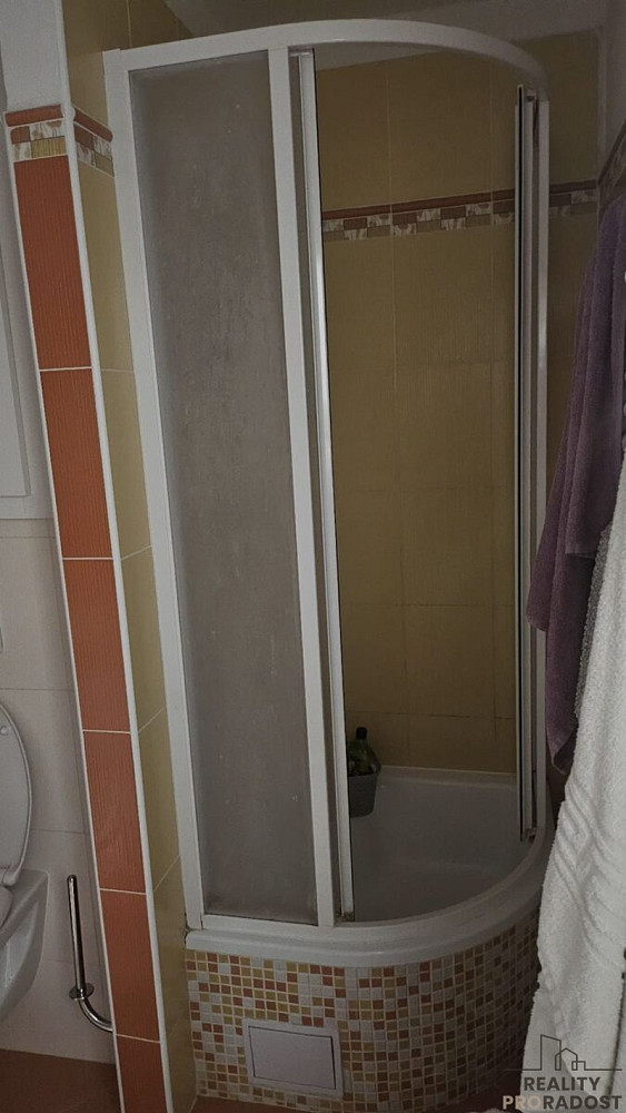 Pronájem bytu 2+kk 41 m² – fotografie 5