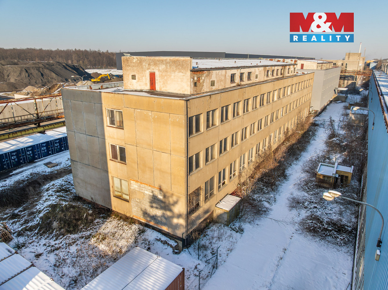 Prodej výrobních prostor 2 602 m² – fotografie 4