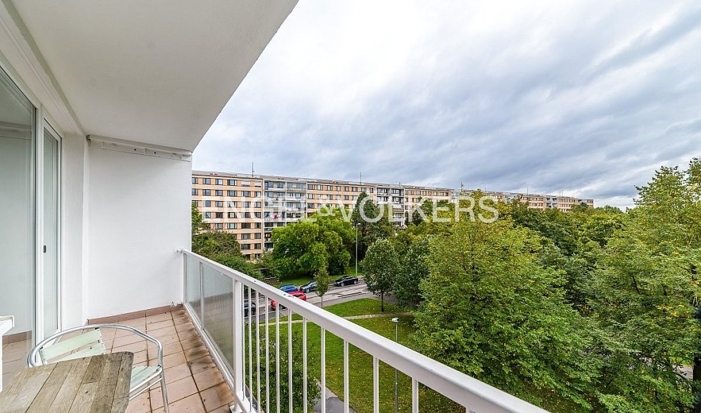 Pronájem bytu 2+kk 70 m², Praha – náhled fotky 9