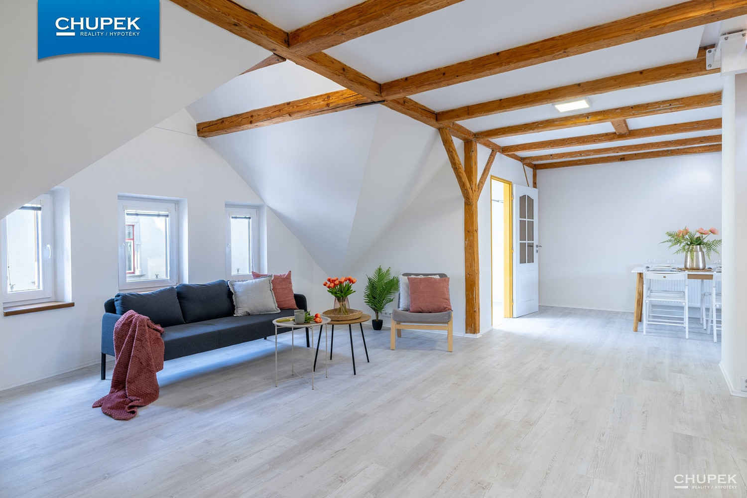 Prodej bytu 3+kk 108 m² – pohled 3