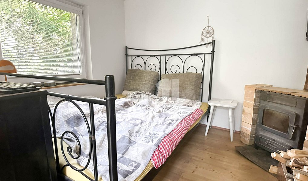 Prodej domu 160 m² s pozemkem 1 272 m², Zlín – náhled fotky 2